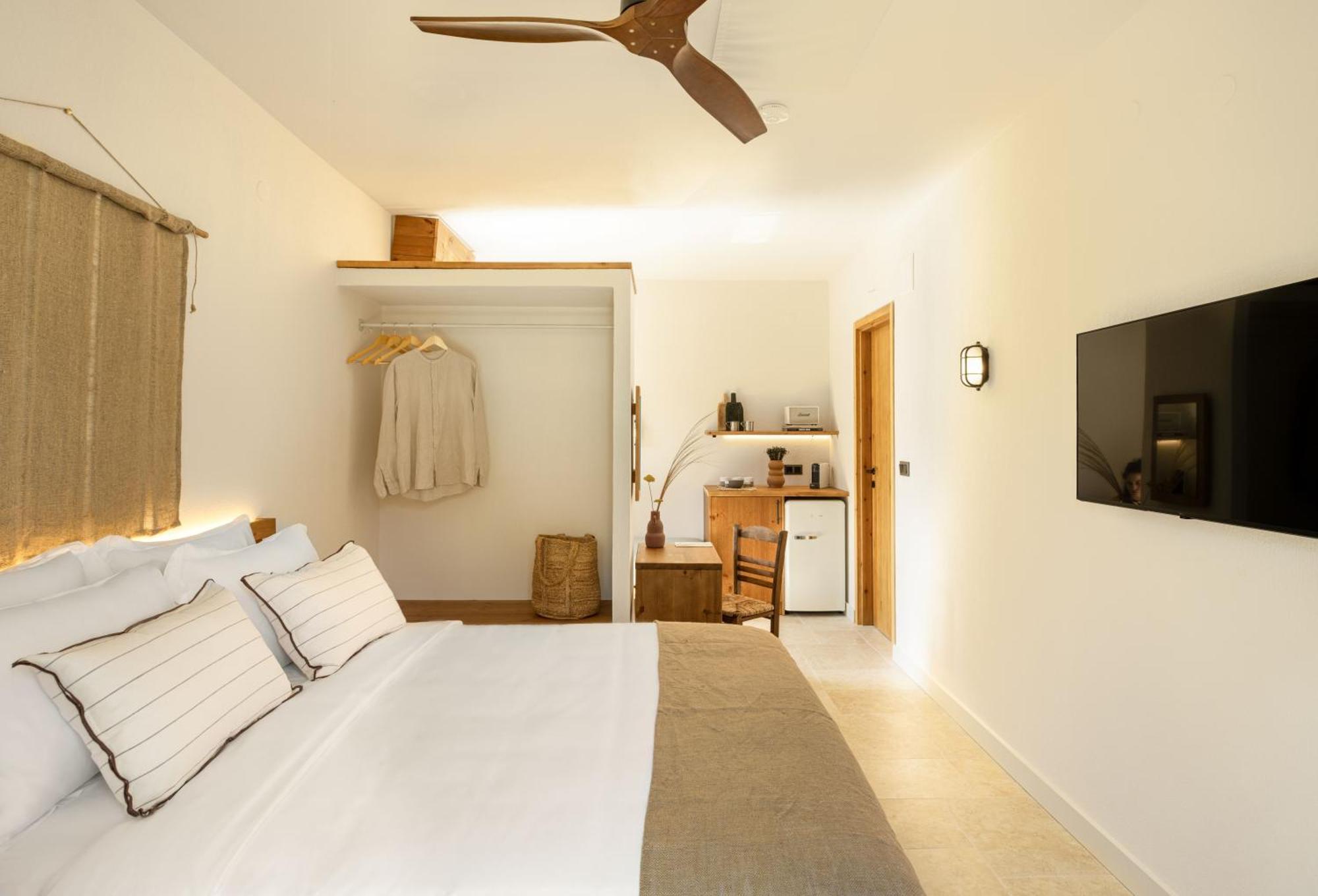 Ergon Beach House Nikiti Eksteriør billede